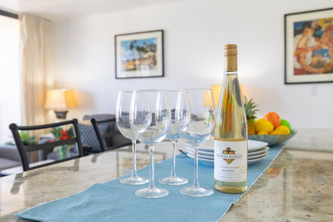 Waikiki Escapade Mountain Views Condo, Steps To Beach With Parking Perk Honolulu Ngoại thất bức ảnh