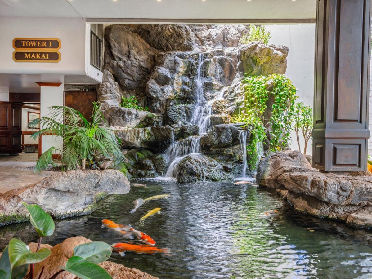 Waikiki Escapade Mountain Views Condo, Steps To Beach With Parking Perk Honolulu Ngoại thất bức ảnh