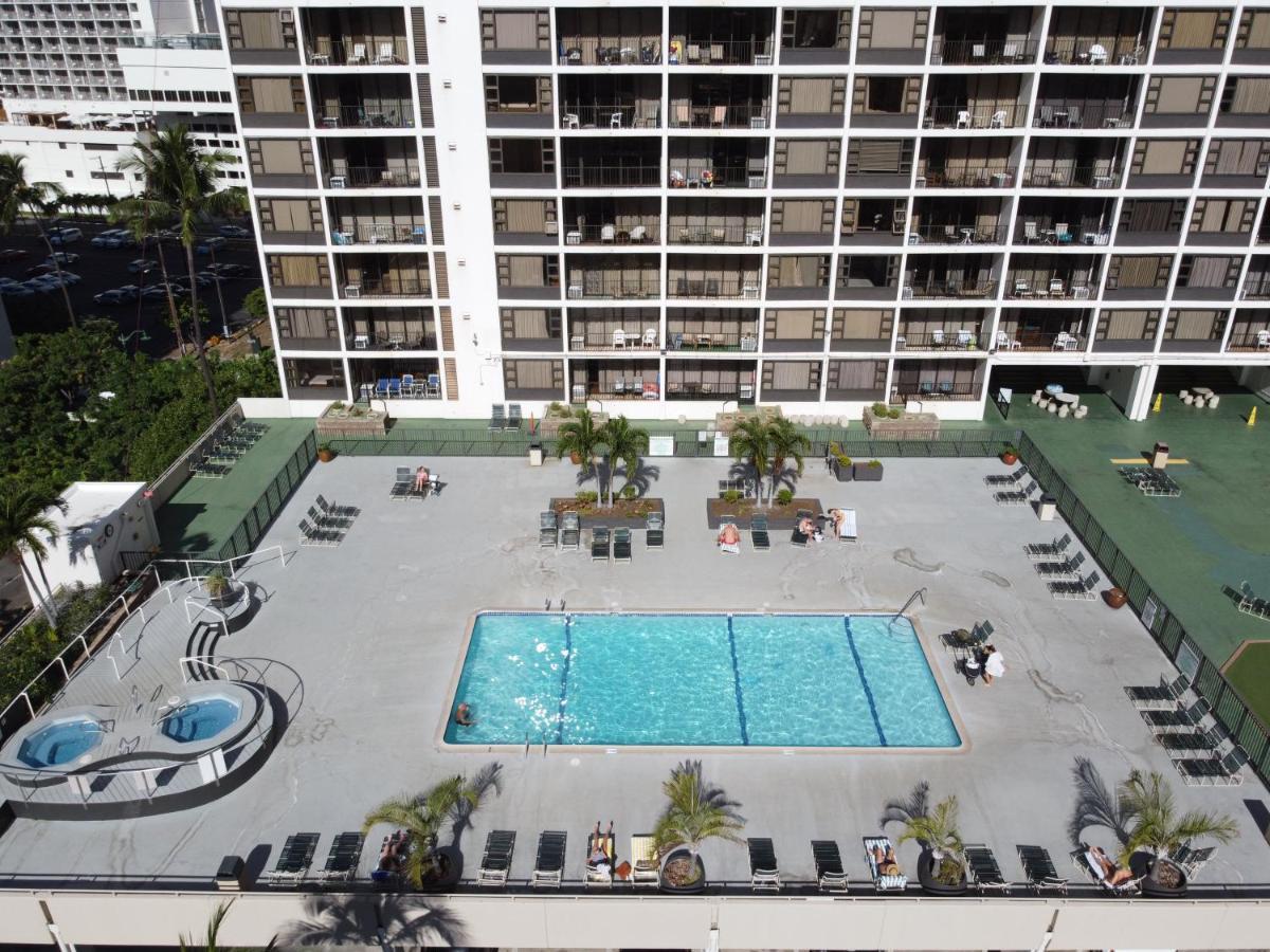 Waikiki Escapade Mountain Views Condo, Steps To Beach With Parking Perk Honolulu Ngoại thất bức ảnh