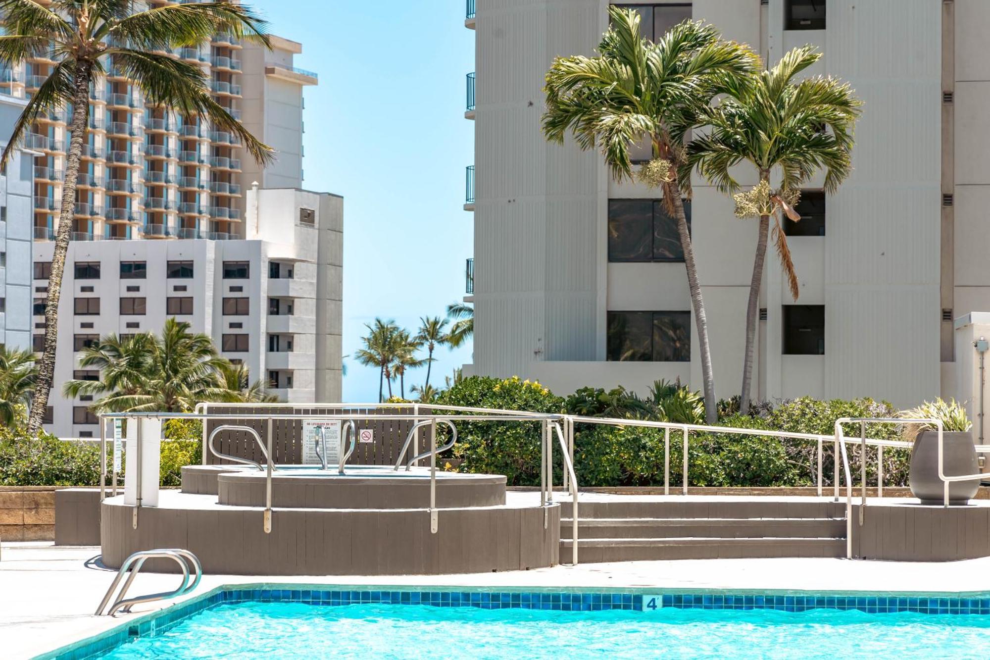 Waikiki Escapade Mountain Views Condo, Steps To Beach With Parking Perk Honolulu Ngoại thất bức ảnh